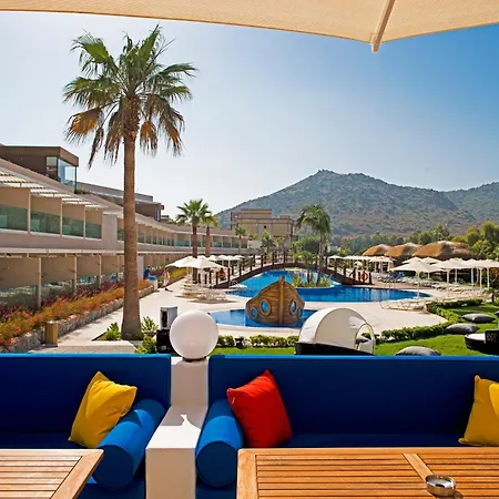 Semesteranläggning (resort) Bellazure