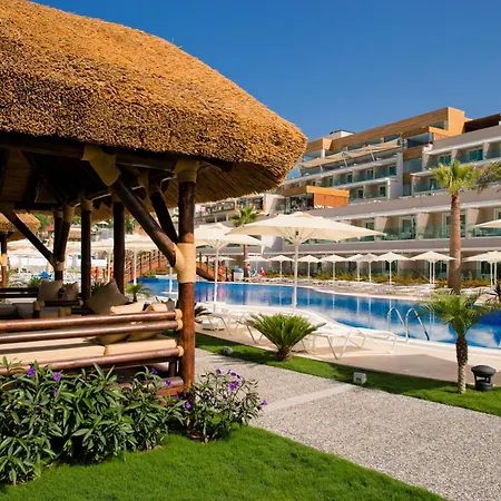 Ośrodek wypoczynkowy Bellazure 4*