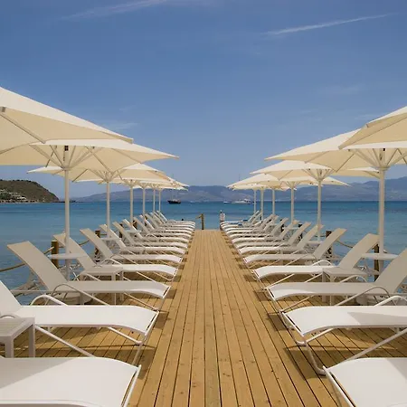 Bellazure Resort Turgutreis
