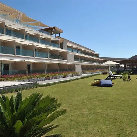 Bellazure Resort 4*
